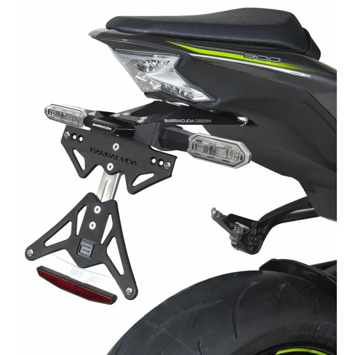 Portatarga Kawasaki per frecce originali Kawasaki Z 900 2020>2022 Kawasaki Z 900 2020 > 2022 Per frecce Led originali BARRACUDA