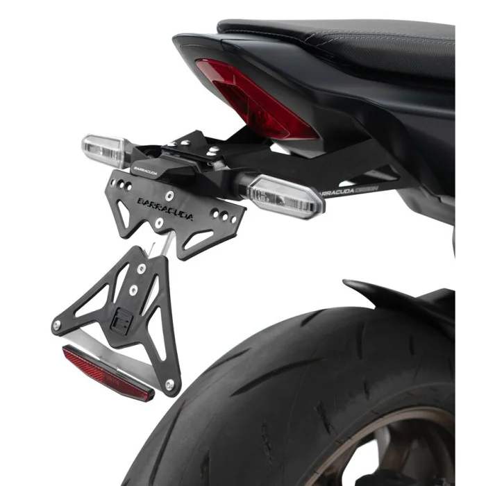 Portatarga Specifico, per frecce originali Honda CB 650R 2024> Honda CB 650R 2024 > BARRACUDA