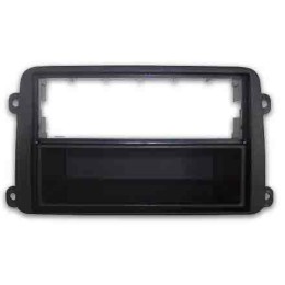Installazione Mascherina 2 din Volkswagen Golf V, Passat, Touran PHONOCAR