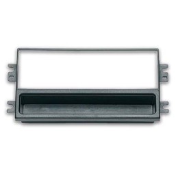 Installazione Mascherina 1 din Kia Sportage 2001>2004 Kia Sportage 2001 > 2004 PHONOCAR