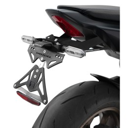 Portatarga Specifico, per frecce originali Honda CB 650R 2024> Honda CB 650R 2024 > BARRACUDA